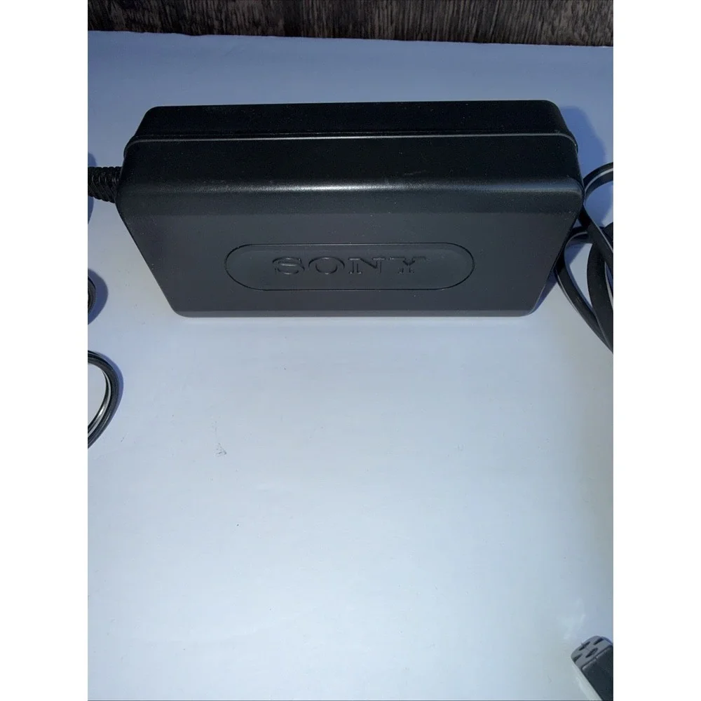 Sony Genuine Factory AC-L10B AC Power Adapter Charger & Cord DC Output 8.5V 1.5A